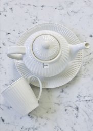 GreenGate Teekanne - Teapot Alice white 1 liter - Ø 17.5 cm