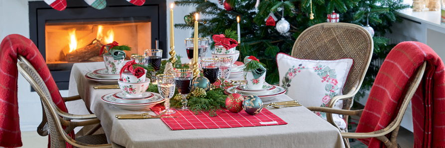 Christmas dinnerware